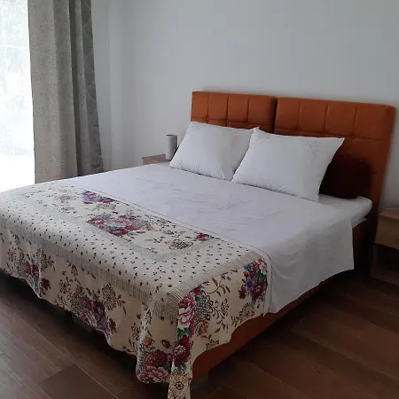 Holiday home Holiday House Elena *