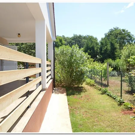 Vakantiehuis House Elena